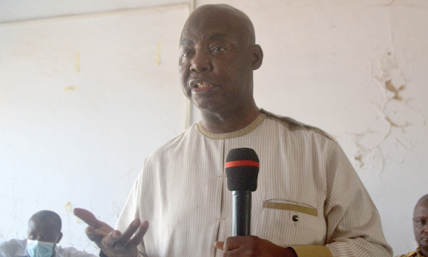 Alhaji Abubakari Innusah speaking at the ceremony